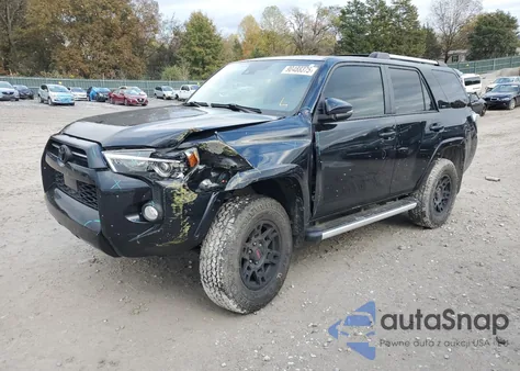 2020 Toyota 4Runner Sr5/Sr5 Premium из США, поврежденный, VIN JTEBU5JR1L5764403